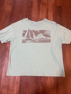 American Eagle Seafoam Green Graphic Crewneck Tee